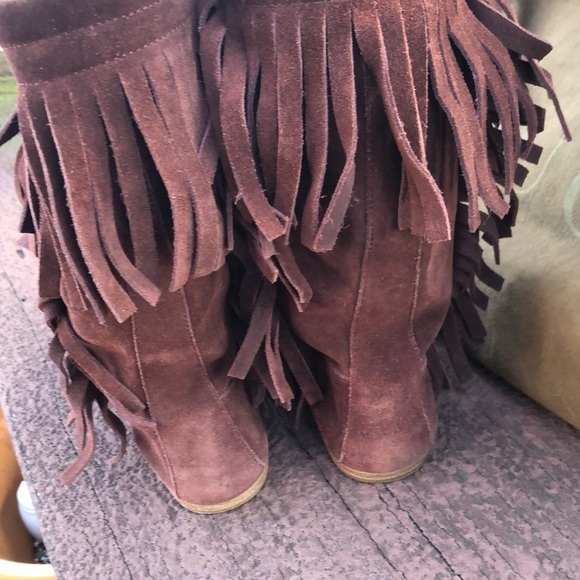 Gucci Fringe Boots - Picture 4 of 8